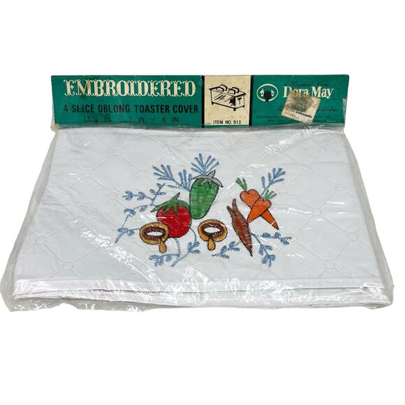 Dora May Vtg 4 Slice Oblong Toaster Cover Quilted Embroidered Vegetables New - Picture 11 of 13